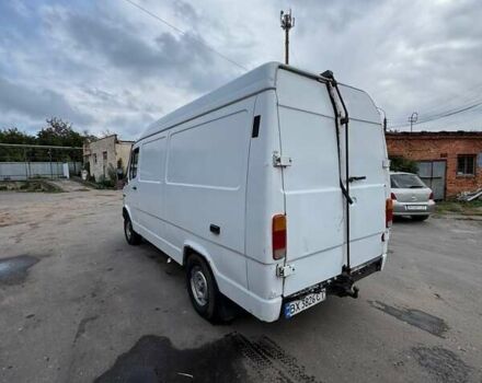 Белый Мерседес Sprinter, объемом двигателя 2.87 л и пробегом 850 тыс. км за 4100 $, фото 1 на Automoto.ua