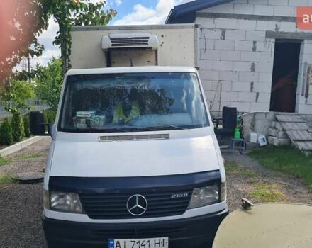 Белый Мерседес Sprinter, объемом двигателя 2.3 л и пробегом 353 тыс. км за 7300 $, фото 1 на Automoto.ua