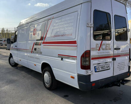 Белый Мерседес Sprinter, объемом двигателя 2.87 л и пробегом 650 тыс. км за 8399 $, фото 7 на Automoto.ua