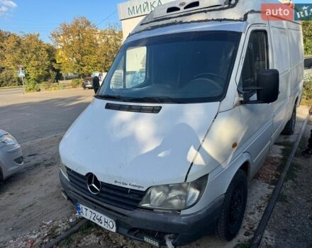 Білий Мерседес Sprinter, об'ємом двигуна 2.15 л та пробігом 600 тис. км за 3800 $, фото 1 на Automoto.ua