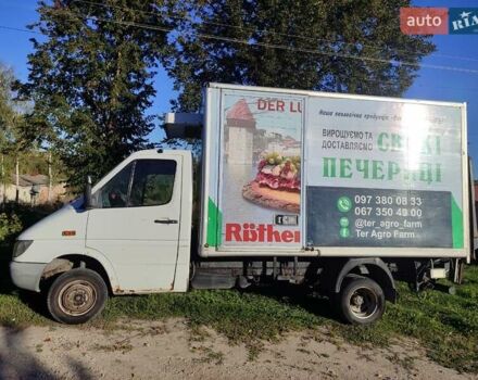 Білий Мерседес Sprinter, об'ємом двигуна 2.69 л та пробігом 400 тис. км за 10000 $, фото 1 на Automoto.ua
