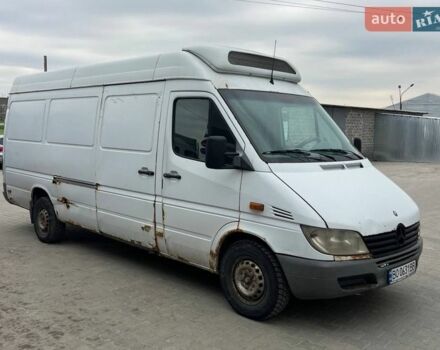 Белый Мерседес Sprinter, объемом двигателя 2.69 л и пробегом 898 тыс. км за 5500 $, фото 1 на Automoto.ua