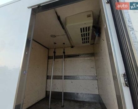 Белый Мерседес Sprinter, объемом двигателя 2.7 л и пробегом 621 тыс. км за 22000 $, фото 13 на Automoto.ua