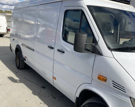 Белый Мерседес Sprinter, объемом двигателя 2.69 л и пробегом 627 тыс. км за 14500 $, фото 5 на Automoto.ua