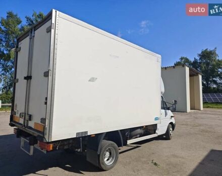 Белый Мерседес Sprinter, объемом двигателя 2.7 л и пробегом 687 тыс. км за 12500 $, фото 5 на Automoto.ua