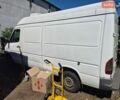 Белый Мерседес Sprinter, объемом двигателя 2.2 л и пробегом 600 тыс. км за 4000 $, фото 3 на Automoto.ua