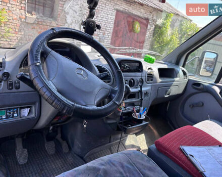 Білий Мерседес Sprinter, об'ємом двигуна 2.15 л та пробігом 632 тис. км за 10000 $, фото 9 на Automoto.ua