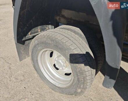 Белый Мерседес Sprinter, объемом двигателя 2.7 л и пробегом 687 тыс. км за 12500 $, фото 2 на Automoto.ua