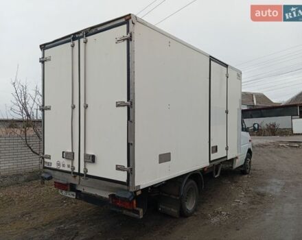 Белый Мерседес Sprinter, объемом двигателя 2.7 л и пробегом 983 тыс. км за 9500 $, фото 9 на Automoto.ua