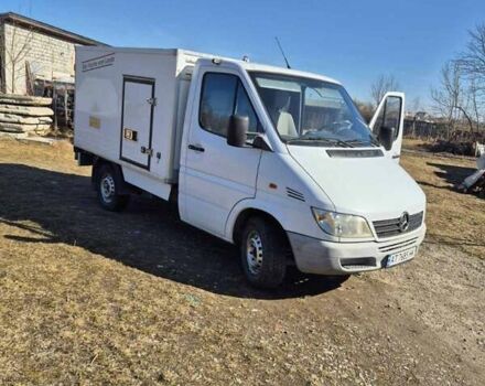 Белый Мерседес Sprinter, объемом двигателя 2.2 л и пробегом 172 тыс. км за 11800 $, фото 3 на Automoto.ua