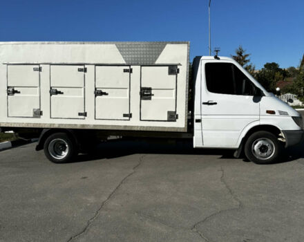 Белый Мерседес Sprinter, объемом двигателя 0 л и пробегом 451 тыс. км за 12200 $, фото 6 на Automoto.ua