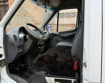 Білий Мерседес Sprinter, об'ємом двигуна 2.15 л та пробігом 235 тис. км за 5500 $, фото 11 на Automoto.ua
