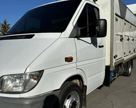 Белый Мерседес Sprinter, объемом двигателя 0 л и пробегом 451 тыс. км за 13800 $, фото 2 на Automoto.ua