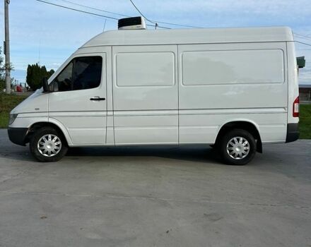 Белый Мерседес Sprinter, объемом двигателя 9.99 л и пробегом 530 тыс. км за 11000 $, фото 5 на Automoto.ua