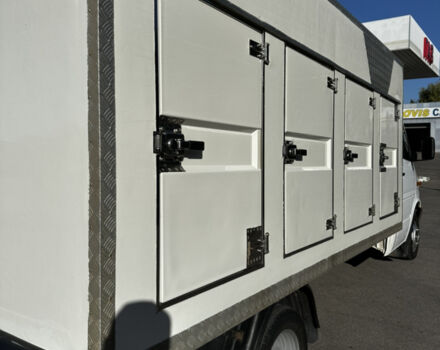 Білий Мерседес Sprinter, об'ємом двигуна 0 л та пробігом 451 тис. км за 13800 $, фото 4 на Automoto.ua