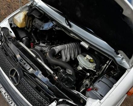 Белый Мерседес Sprinter, объемом двигателя 2.7 л и пробегом 420 тыс. км за 15500 $, фото 21 на Automoto.ua