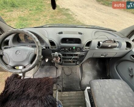 Білий Мерседес Sprinter, об'ємом двигуна 2.15 л та пробігом 235 тис. км за 5500 $, фото 7 на Automoto.ua