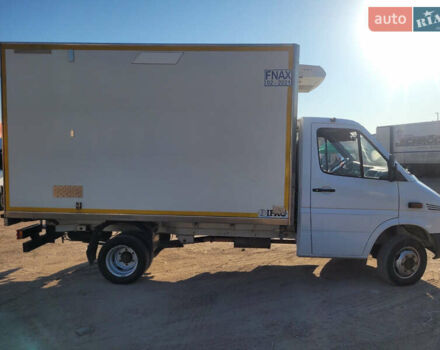 Белый Мерседес Sprinter, объемом двигателя 2.7 л и пробегом 390 тыс. км за 17500 $, фото 17 на Automoto.ua