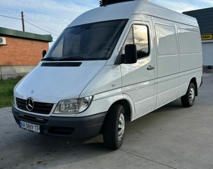 Белый Мерседес Sprinter, объемом двигателя 9.99 л и пробегом 530 тыс. км за 11000 $, фото 1 на Automoto.ua
