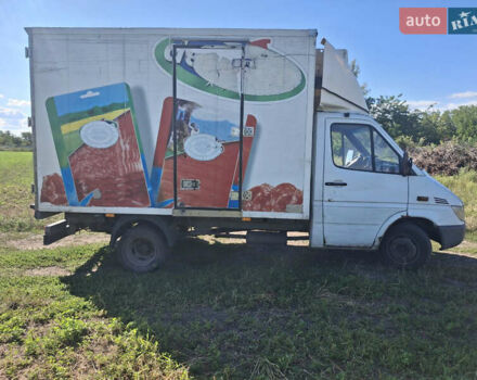 Белый Мерседес Sprinter, объемом двигателя 2.1 л и пробегом 700 тыс. км за 12999 $, фото 2 на Automoto.ua