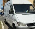 Белый Мерседес Sprinter, объемом двигателя 2.2 л и пробегом 250 тыс. км за 6500 $, фото 2 на Automoto.ua