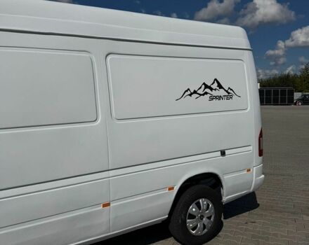 Белый Мерседес Sprinter, объемом двигателя 2.15 л и пробегом 700 тыс. км за 8900 $, фото 13 на Automoto.ua