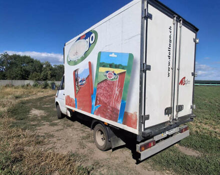 Белый Мерседес Sprinter, объемом двигателя 2.1 л и пробегом 700 тыс. км за 12999 $, фото 5 на Automoto.ua