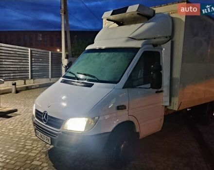 Белый Мерседес Sprinter, объемом двигателя 2.7 л и пробегом 613 тыс. км за 12300 $, фото 2 на Automoto.ua