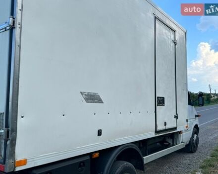 Білий Мерседес Sprinter, об'ємом двигуна 2.7 л та пробігом 750 тис. км за 13500 $, фото 4 на Automoto.ua