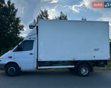 Білий Мерседес Sprinter, об'ємом двигуна 2.7 л та пробігом 750 тис. км за 13500 $, фото 1 на Automoto.ua