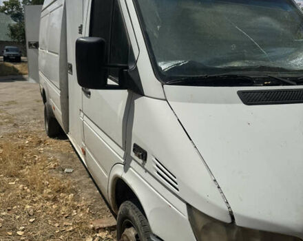 Белый Мерседес Sprinter, объемом двигателя 2.15 л и пробегом 80 тыс. км за 8000 $, фото 1 на Automoto.ua