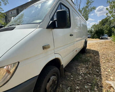 Белый Мерседес Sprinter, объемом двигателя 2.15 л и пробегом 80 тыс. км за 8000 $, фото 5 на Automoto.ua