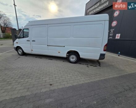 Белый Мерседес Sprinter, объемом двигателя 2.15 л и пробегом 950 тыс. км за 8500 $, фото 11 на Automoto.ua