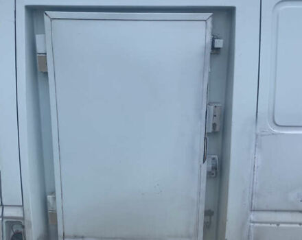 Белый Мерседес Sprinter, объемом двигателя 2.15 л и пробегом 500 тыс. км за 7250 $, фото 14 на Automoto.ua