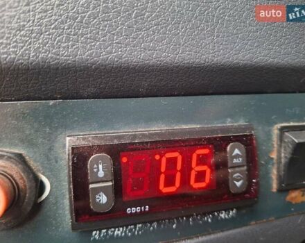 Білий Мерседес Sprinter, об'ємом двигуна 2.2 л та пробігом 639 тис. км за 7700 $, фото 26 на Automoto.ua