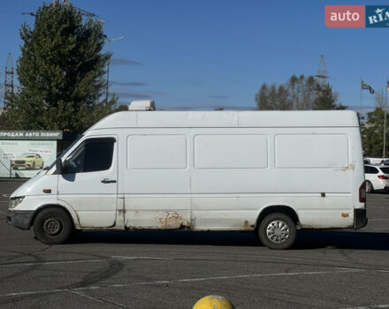 Белый Мерседес Sprinter, объемом двигателя 2.15 л и пробегом 716 тыс. км за 4700 $, фото 5 на Automoto.ua