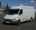 Белый Мерседес Sprinter, объемом двигателя 2.15 л и пробегом 716 тыс. км за 3500 $, фото 1 на Automoto.ua