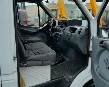 Белый Мерседес Sprinter, объемом двигателя 2.2 л и пробегом 600 тыс. км за 9800 $, фото 11 на Automoto.ua