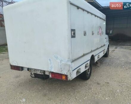 Білий Мерседес Sprinter, об'ємом двигуна 2.15 л та пробігом 400 тис. км за 5600 $, фото 2 на Automoto.ua