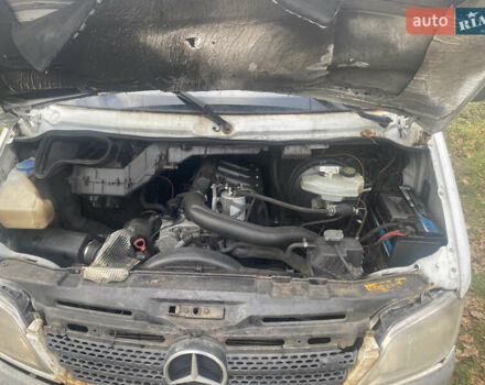 Белый Мерседес Sprinter, объемом двигателя 2.15 л и пробегом 500 тыс. км за 7250 $, фото 8 на Automoto.ua