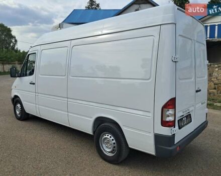 Белый Мерседес Sprinter, объемом двигателя 2.2 л и пробегом 337 тыс. км за 11500 $, фото 6 на Automoto.ua