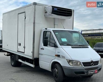 Белый Мерседес Sprinter, объемом двигателя 2.7 л и пробегом 797 тыс. км за 14790 $, фото 31 на Automoto.ua