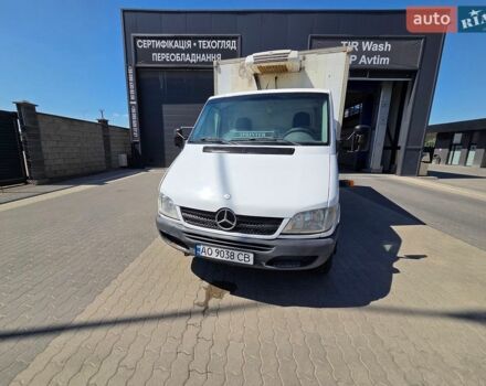 Белый Мерседес Sprinter, объемом двигателя 2.69 л и пробегом 568 тыс. км за 12500 $, фото 10 на Automoto.ua