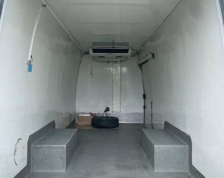 Мерседес Sprinter 2005 в Киеве на Automoto.ua Белый Мерседес Sprinter, объемом двигателя 2.15 л и пробегом 836 тыс. км за 10800 $, фото 31 на Automoto.ua