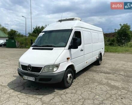 Мерседес Sprinter 2005 в Киеве на Automoto.ua Белый Мерседес Sprinter, объемом двигателя 2.15 л и пробегом 836 тыс. км за 10800 $, фото 9 на Automoto.ua