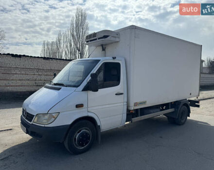 Белый Мерседес Sprinter, объемом двигателя 2.7 л и пробегом 433 тыс. км за 15800 $, фото 1 на Automoto.ua