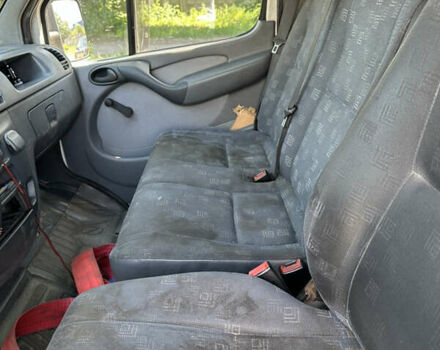 Білий Мерседес Sprinter, об'ємом двигуна 2.2 л та пробігом 740 тис. км за 8000 $, фото 2 на Automoto.ua