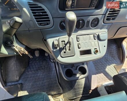 Белый Мерседес Sprinter, объемом двигателя 2.69 л и пробегом 568 тыс. км за 10750 $, фото 11 на Automoto.ua