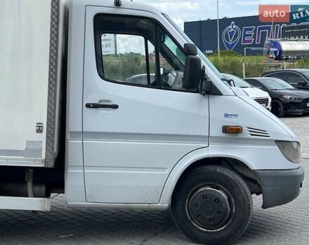 Белый Мерседес Sprinter, объемом двигателя 2.7 л и пробегом 797 тыс. км за 14790 $, фото 30 на Automoto.ua
