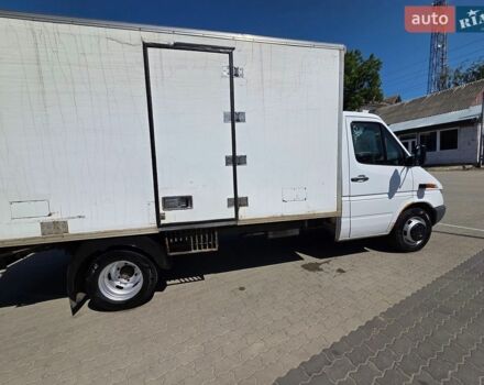 Белый Мерседес Sprinter, объемом двигателя 2.69 л и пробегом 568 тыс. км за 10750 $, фото 22 на Automoto.ua